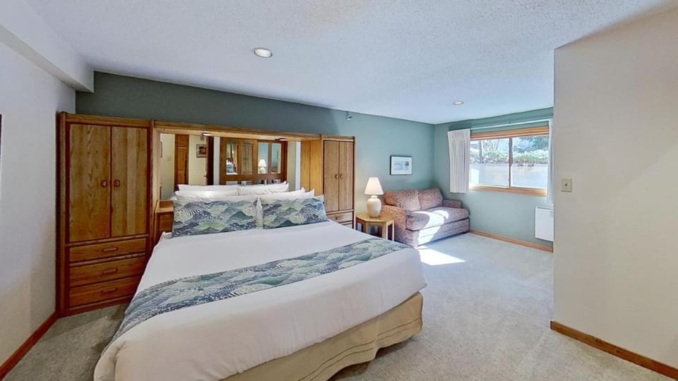 Crestwood 2101 Deluxe 2 Bedroom House in Snowmass Village