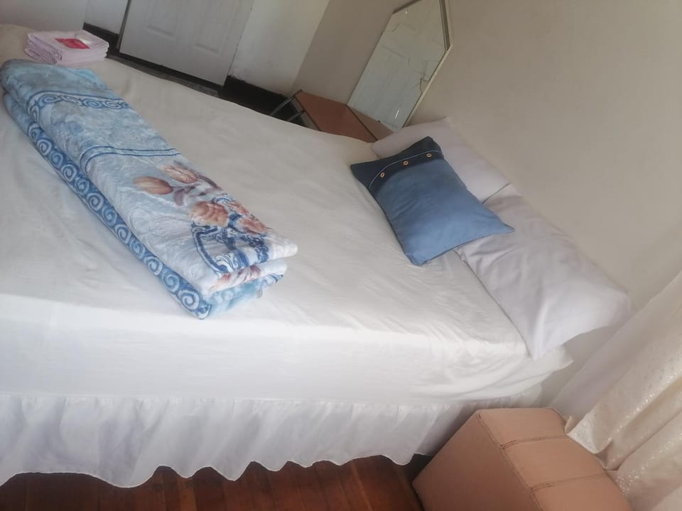 Valleycenter guestlodge Bed and Breakfast in Johannesburg