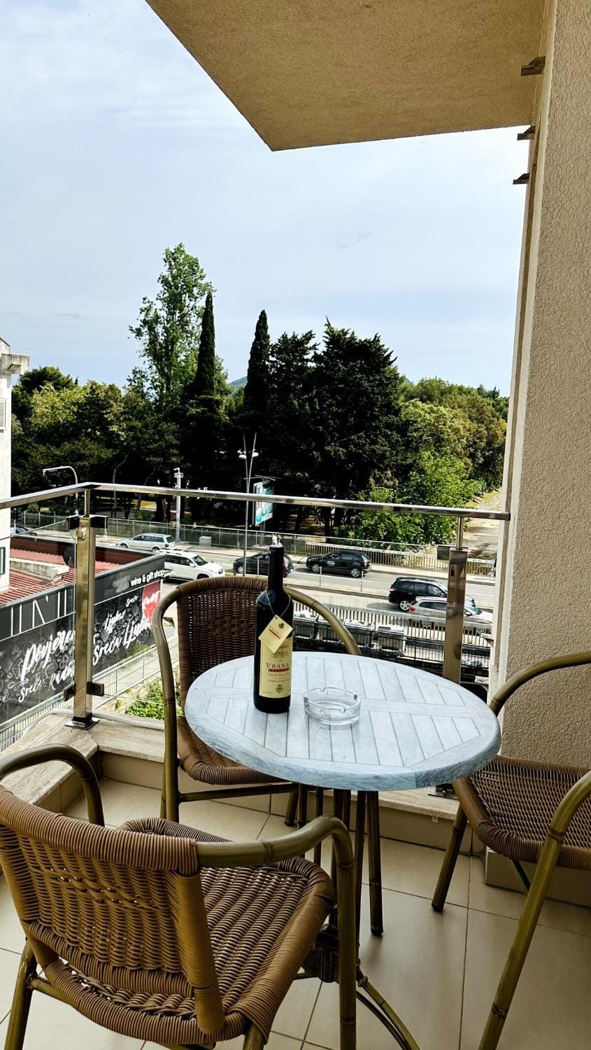 View (from property/room), Balcony/Terrace
