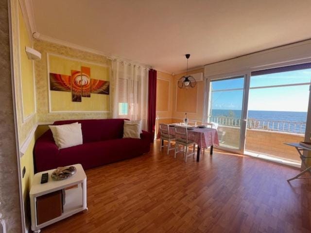 Balcony/Terrace, Living room, Dining area, Sea view