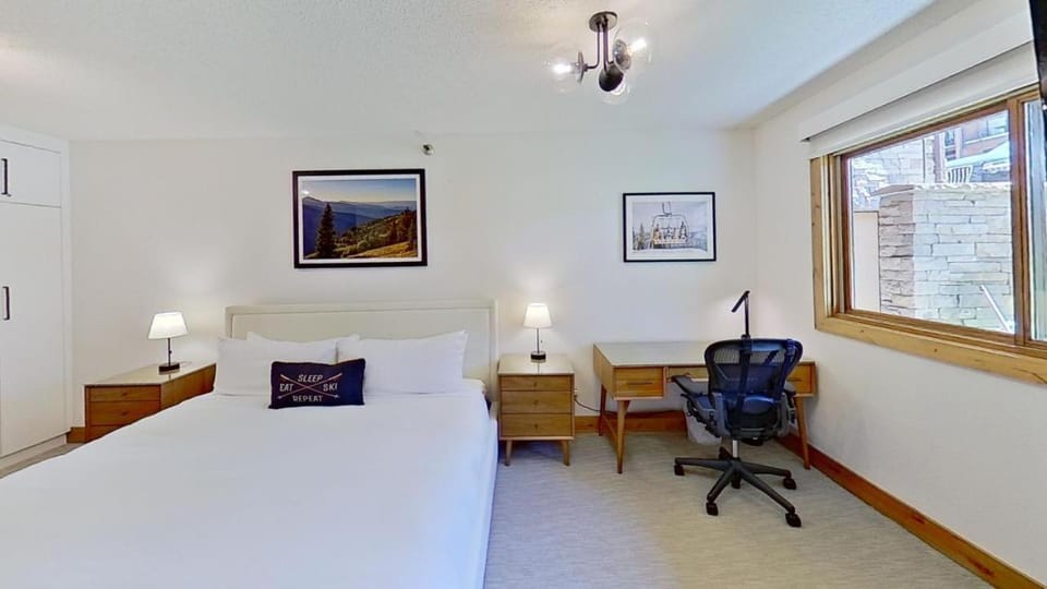 Crestwood 2106 Premier 2 Bedroom House in Snowmass Village
