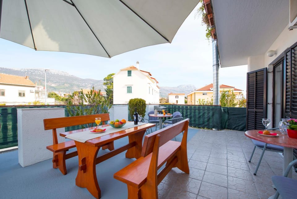 BBQ facilities, Balcony/Terrace