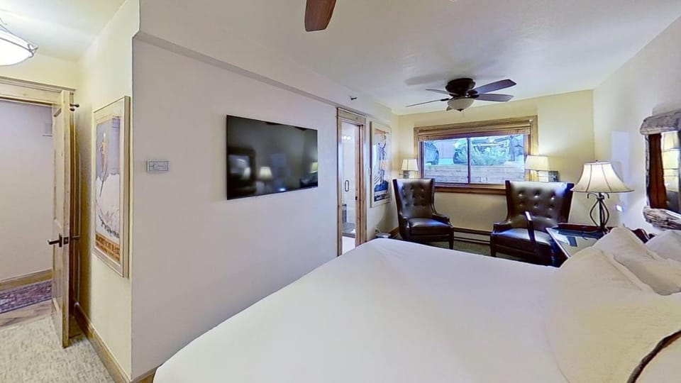 Crestwood 2109 Premier 2 Bedroom House in Snowmass Village