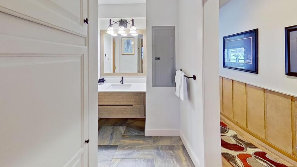 Crestwood 2111 Premier 2 Bedroom House in Snowmass Village