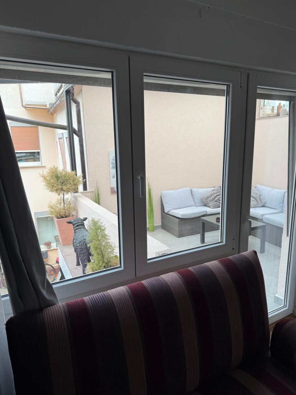 View (from property/room), Balcony/Terrace, Seating area