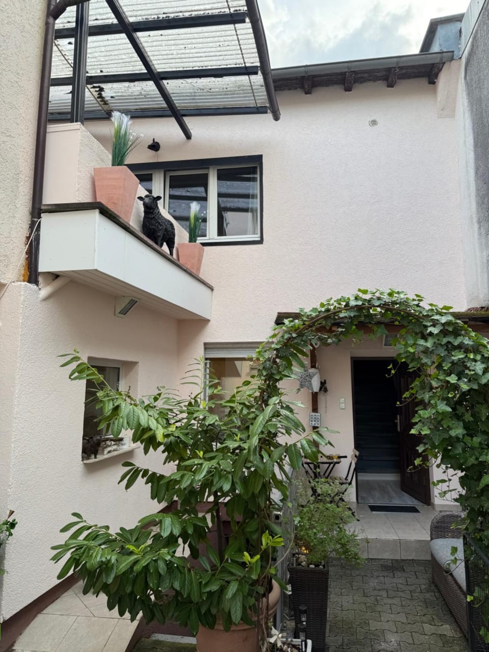 Property building, Garden