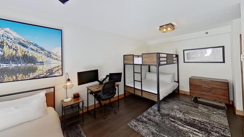 Crestwood 2213 Premier 2 Bedroom Apartment in Snowmass Village