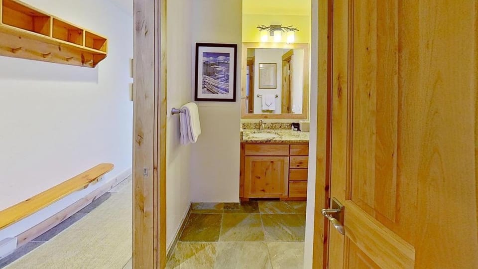 Crestwood 2215 Deluxe 1 Bedroom House in Snowmass Village