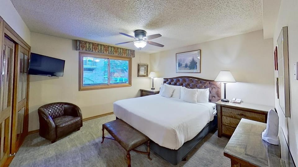 Crestwood 2217 Deluxe 2 Bedroom Grand House in Snowmass Village