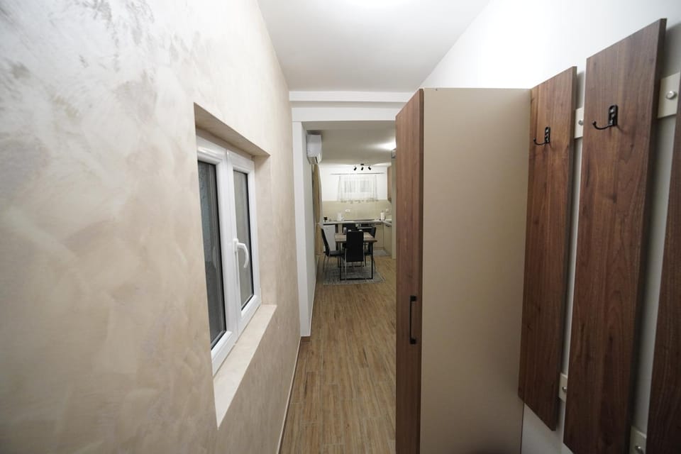 Kitchen or kitchenette, wardrobe