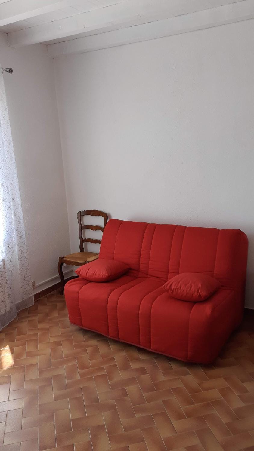 Studio a la campagne Apartment in Sorgues