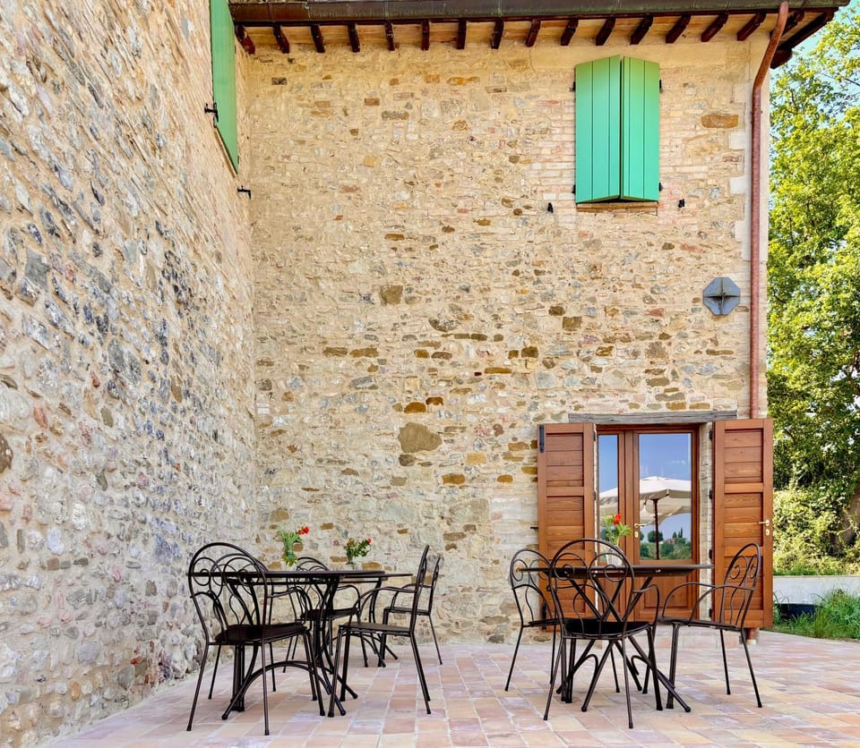 Property building, Breakfast, Continental breakfast
