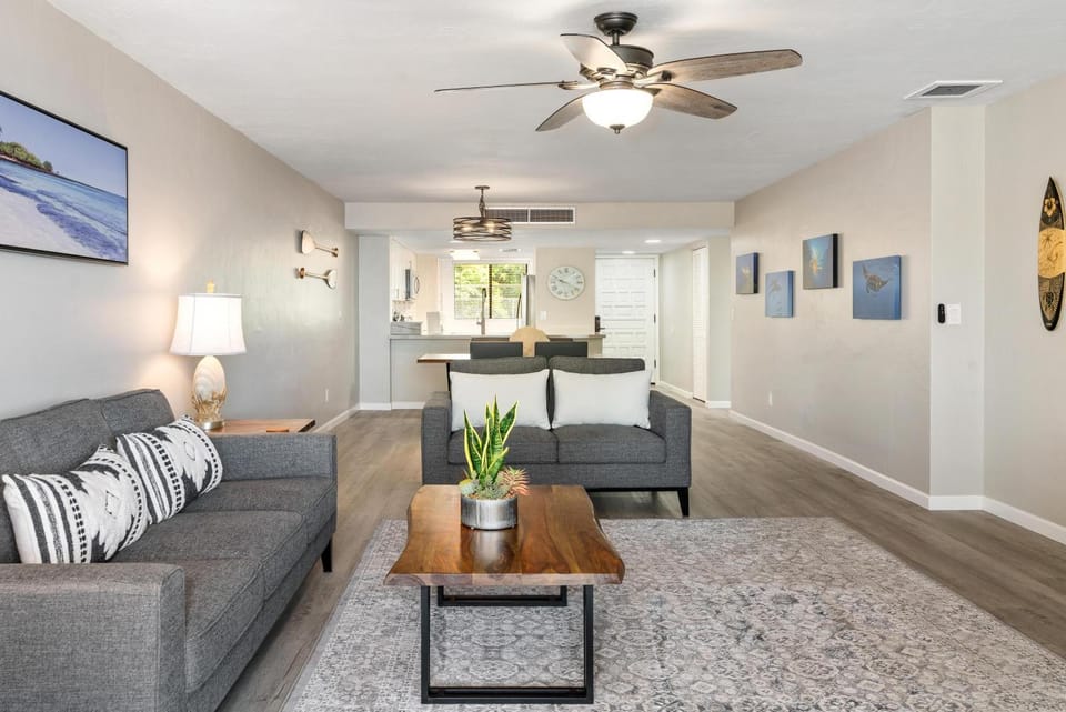 Big Island Holualoa Bay Villas 106 by Coldwell Banker Island Vacations Apartment in Holualoa