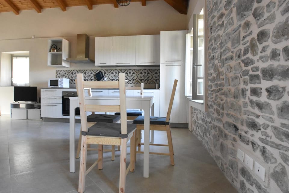 Villa Il Circolo Bassone House in Province of Massa and Carrara
