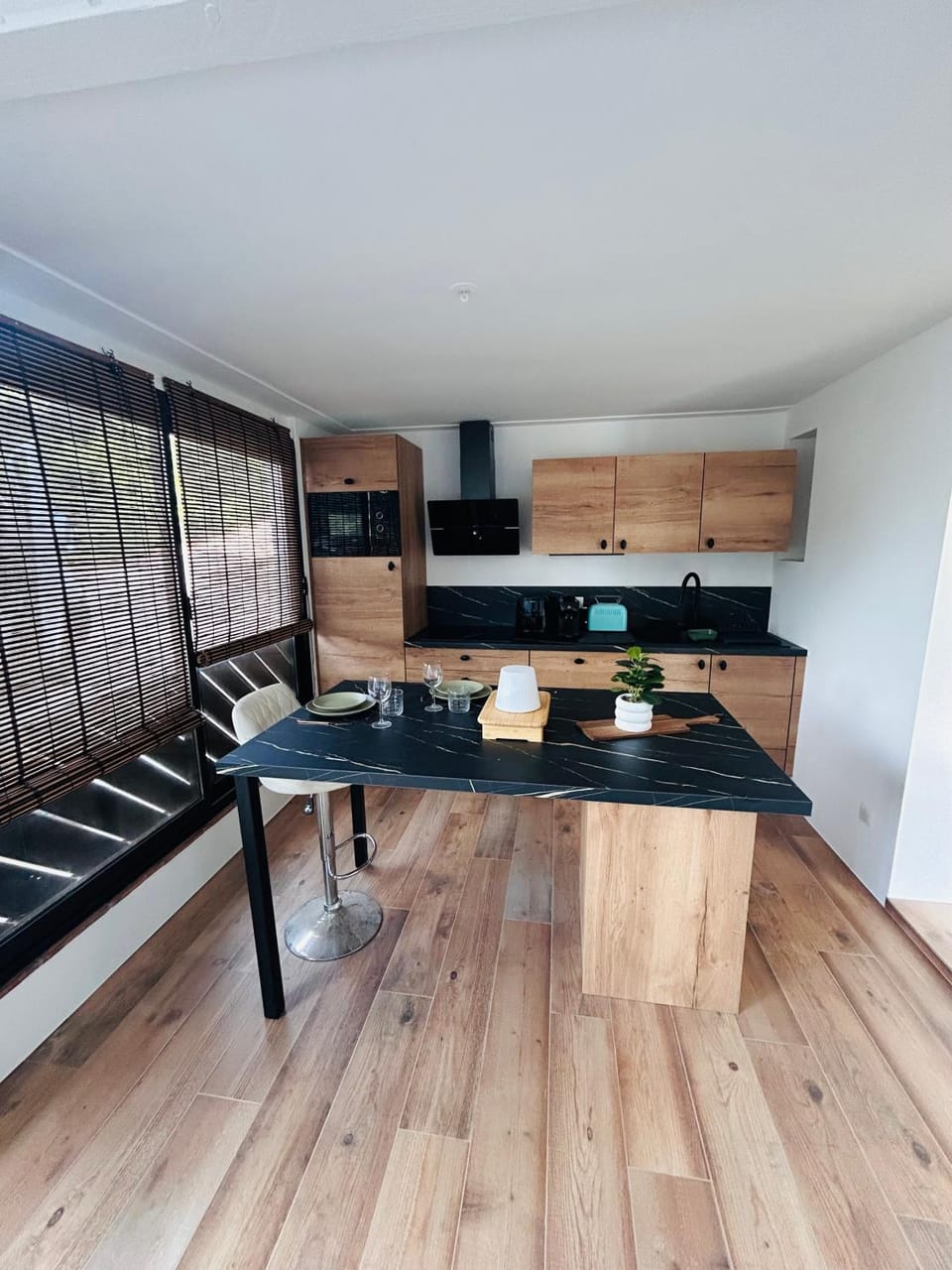 Kitchen or kitchenette, stove