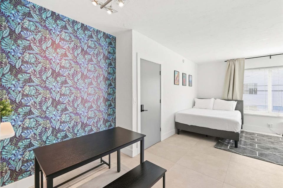 Miami Magic 1BR 4 Guests Apartment in Miami Beach
