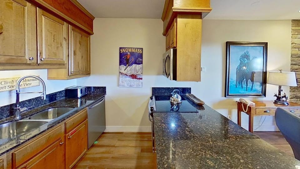 Crestwood 3108 Premier 2 Bedroom House in Snowmass Village