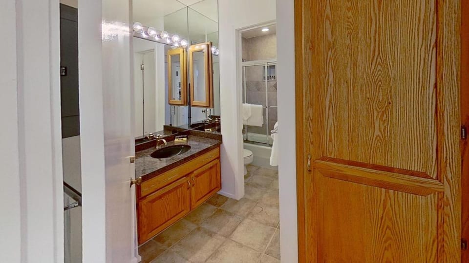 Crestwood 3203 Standard 2 Bedroom House in Snowmass Village