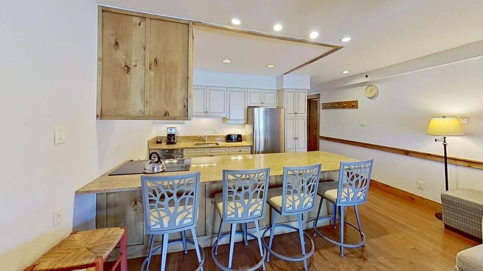 Crestwood 3205 Premier 2 Bedroom House in Snowmass Village