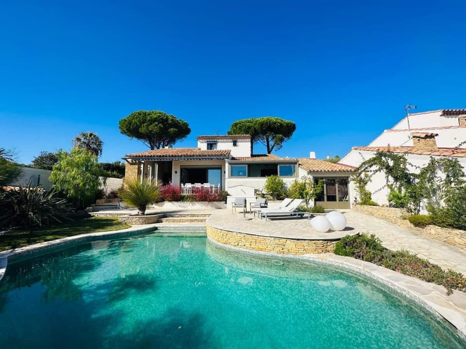 Magnifique villa vue mer a Sausset sur la Cote Bleue House in Sausset-les-Pins