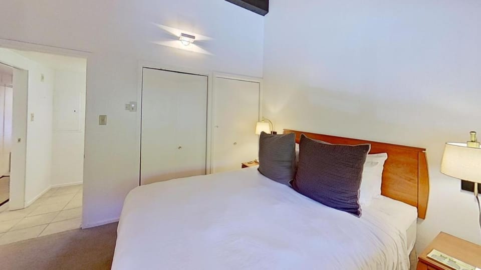 Crestwood 3309 Deluxe 1 Bedroom Plus Loft House in Snowmass Village