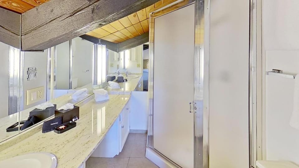 Crestwood 3309 Deluxe 1 Bedroom Plus Loft House in Snowmass Village
