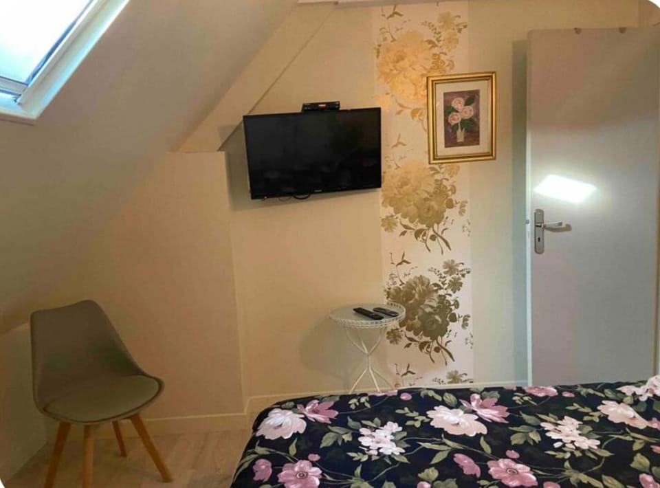 Chambres d'hotes Joséphine 2 ou 4 voyageurs Bed and Breakfast in Hauts-de-France