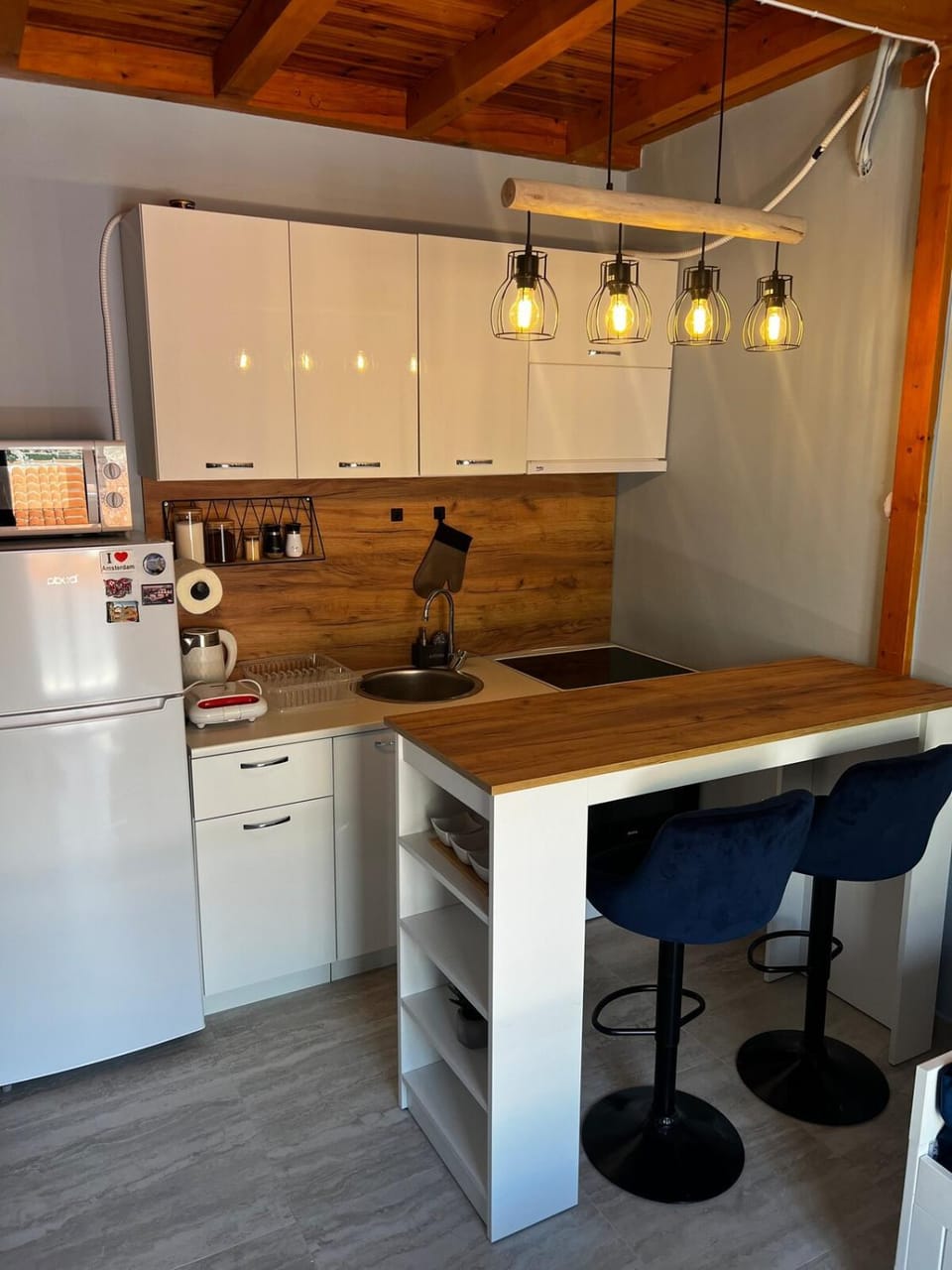 Luka's loft studio Apartment in Kotor Municipality