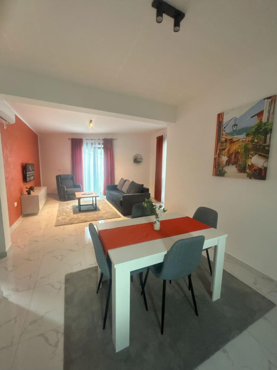 Living room, Seating area, Dining area