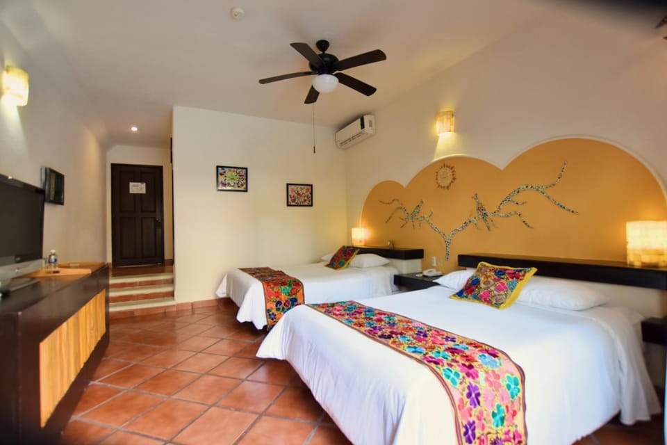 Riviera del Sol Amazing Double Queen Deluxe Suite 206 Hotel in Playa del Carmen
