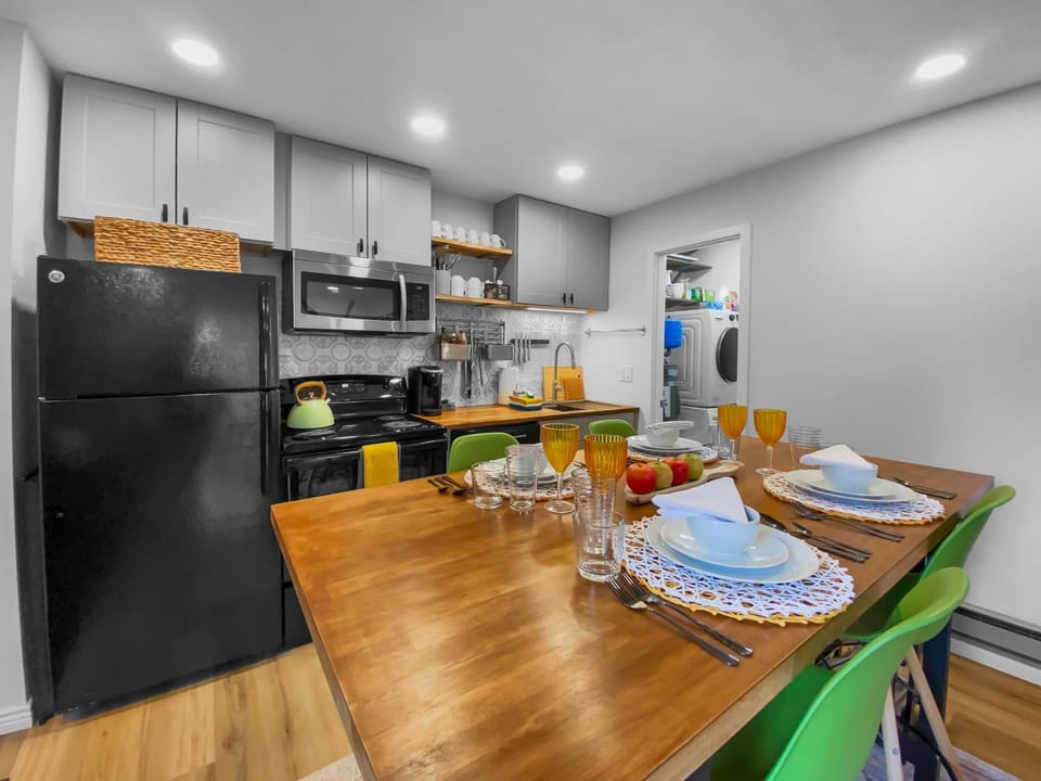 Park City Gem at Red Pine! Cozy Ski Condo with Heated Pools and Hot Tubs! B4 by SkyRun Park City Apartment in Wasatch County
