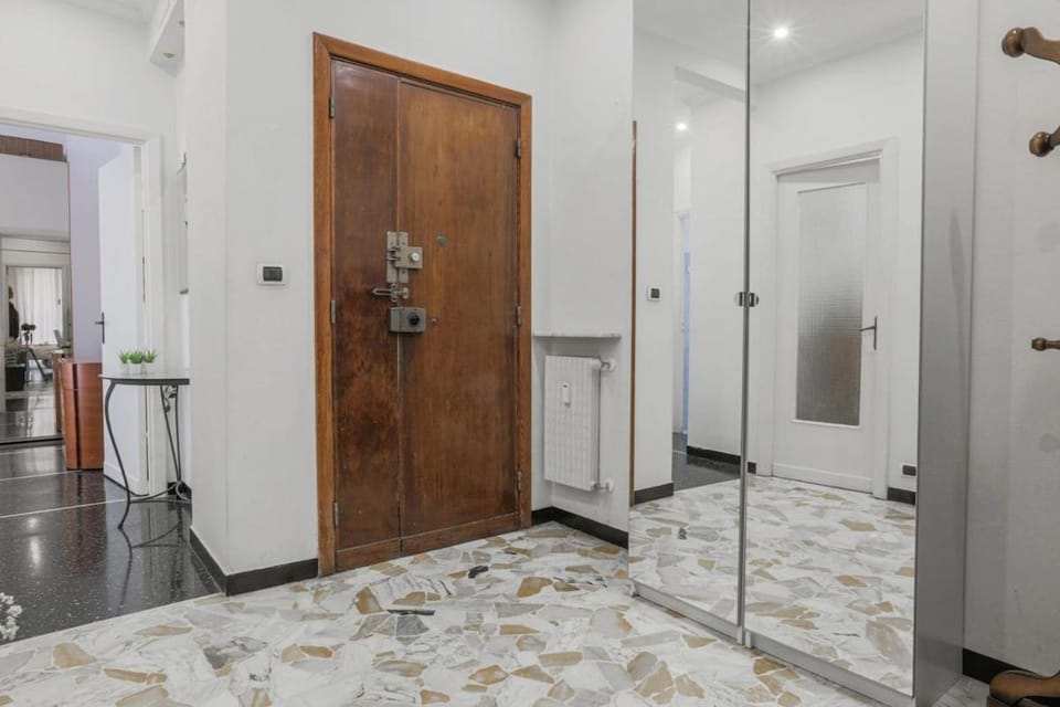 Appartamento a 100m dal mare Apartment in Genoa