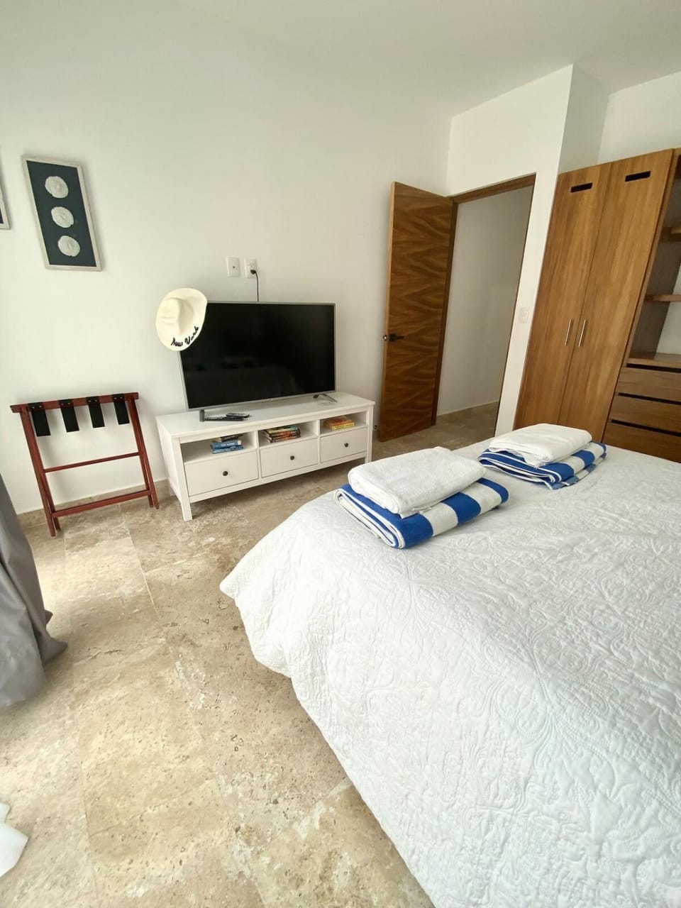 Amazing new comfy apartment steps from the beach Apartment in Puerto Morelos