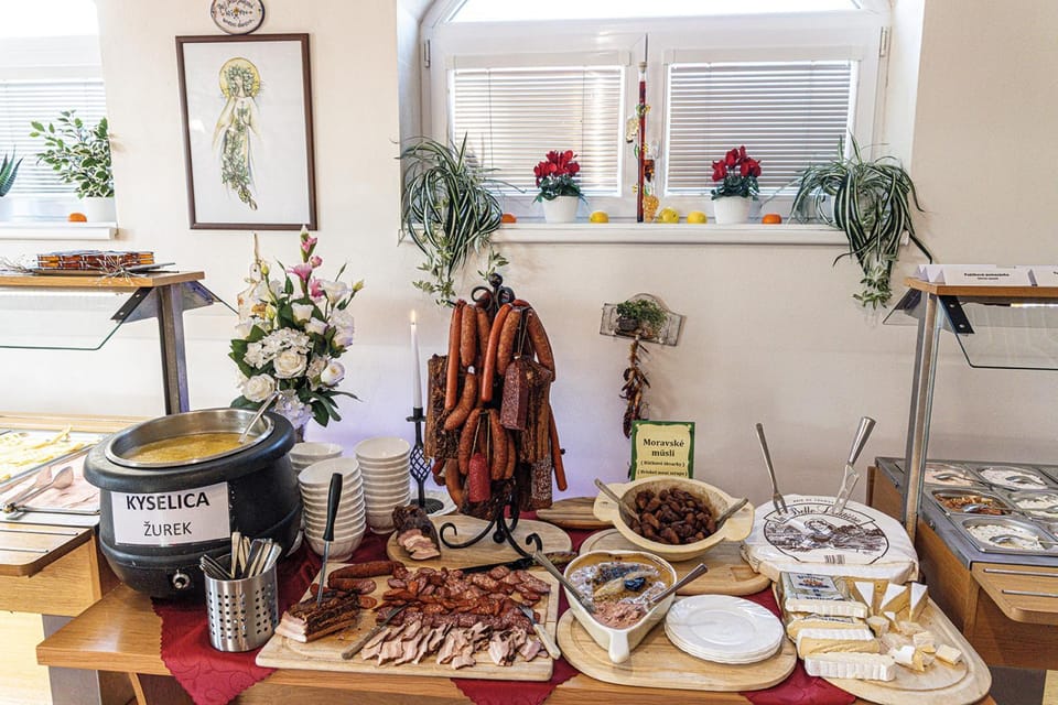 Breakfast, Buffet breakfast