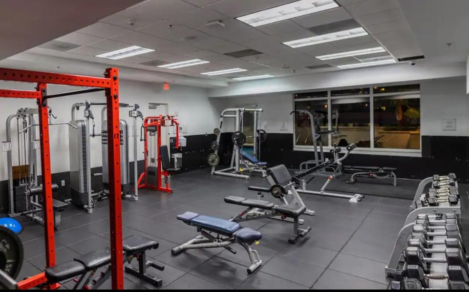 Brickell 1 Bed 1 Bath Free Parking Apartment in Brickell