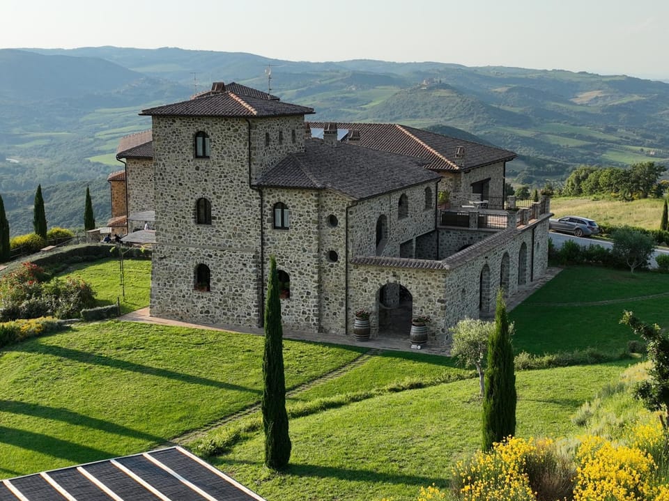 Property building, Natural landscape