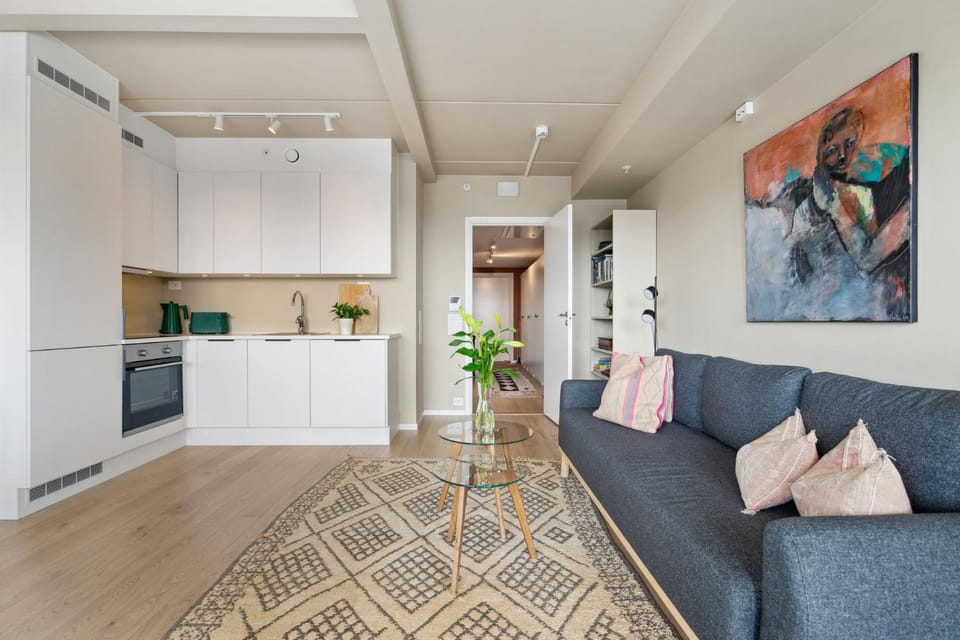 Kitchen or kitchenette, Living room, Seating area
