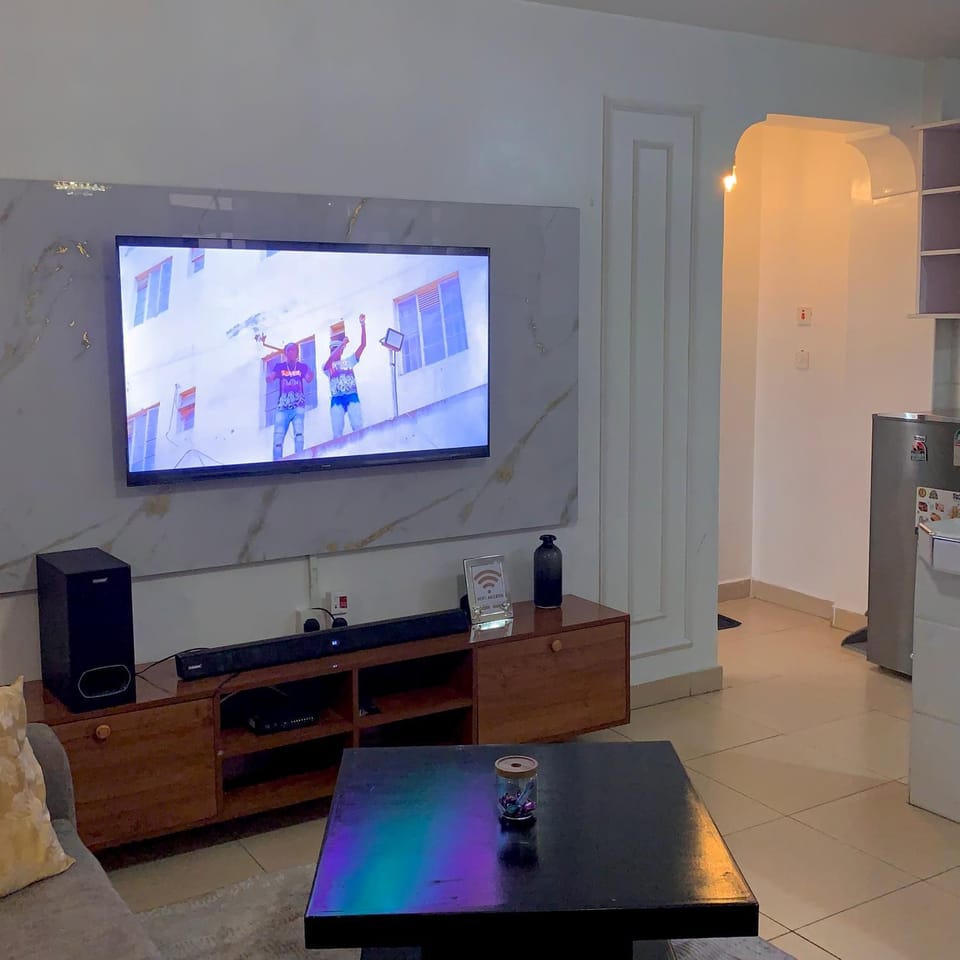 TV and multimedia, Evening entertainment