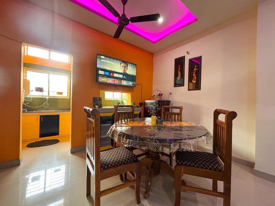 TV and multimedia, Dining area