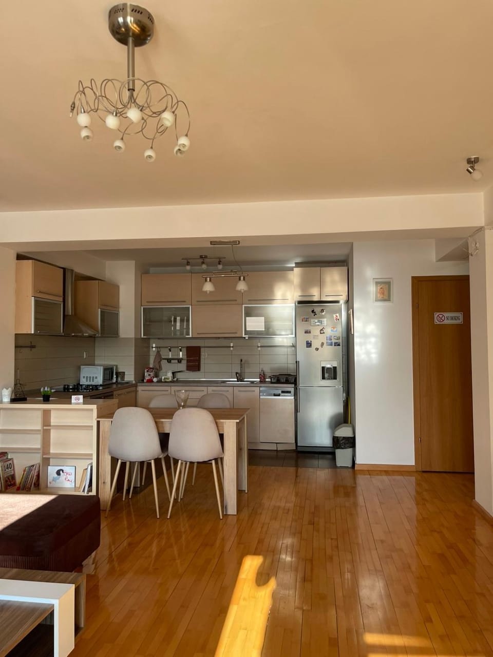 Dining area, kitchen