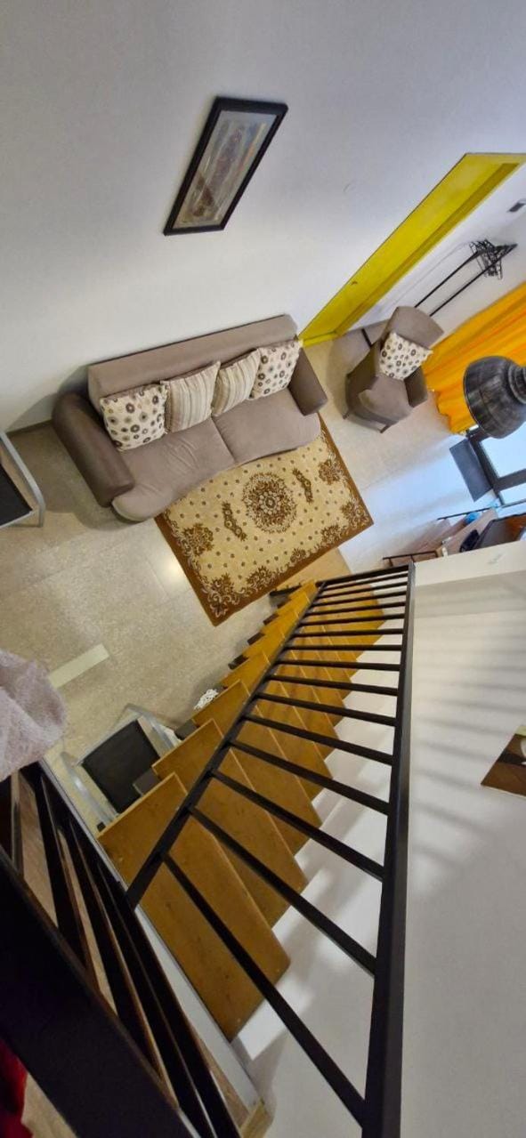 Yellow apartment Apartment in Georgia