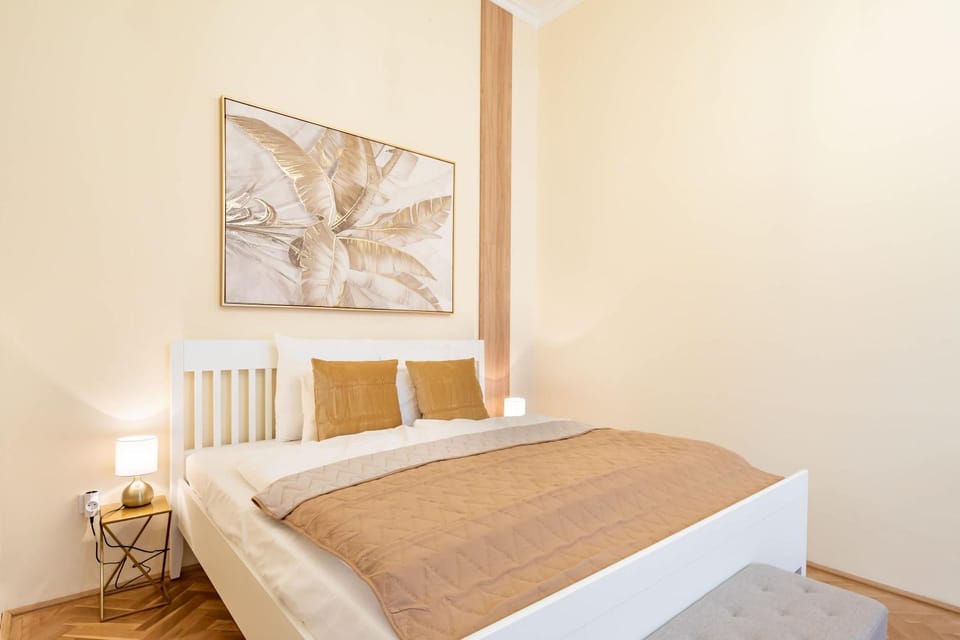 Very Central - Comfy - NEW Apartment in Budapest