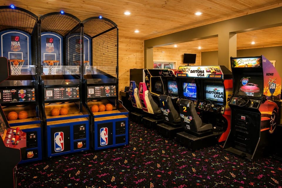 Dream Catcher, free tickets, no catch! Chalet in Pigeon Forge