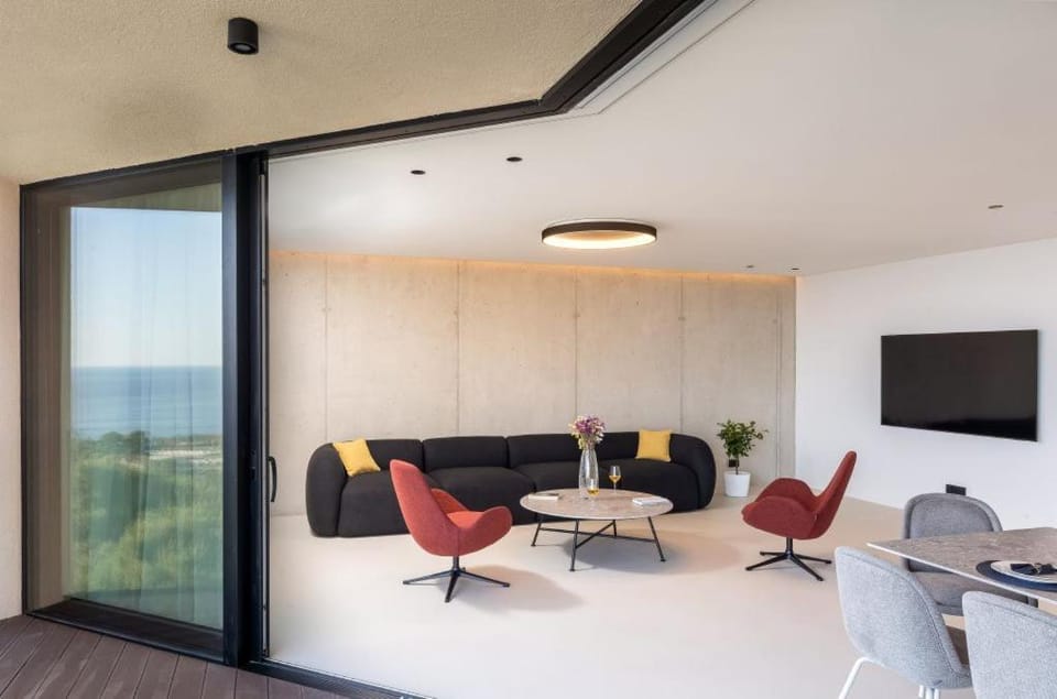 Modern Villa in Dubrovnik with Infinity Rooftop Pool Villa in Dubrovnik