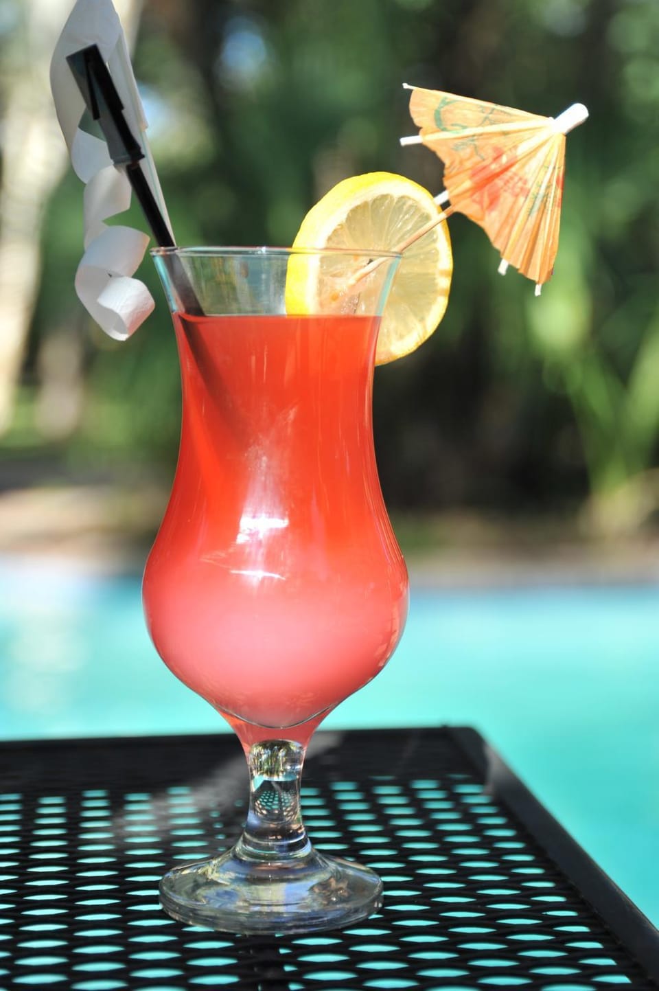 Swimming pool, Drinks, Alcoholic drinks, Non alcoholic drinks