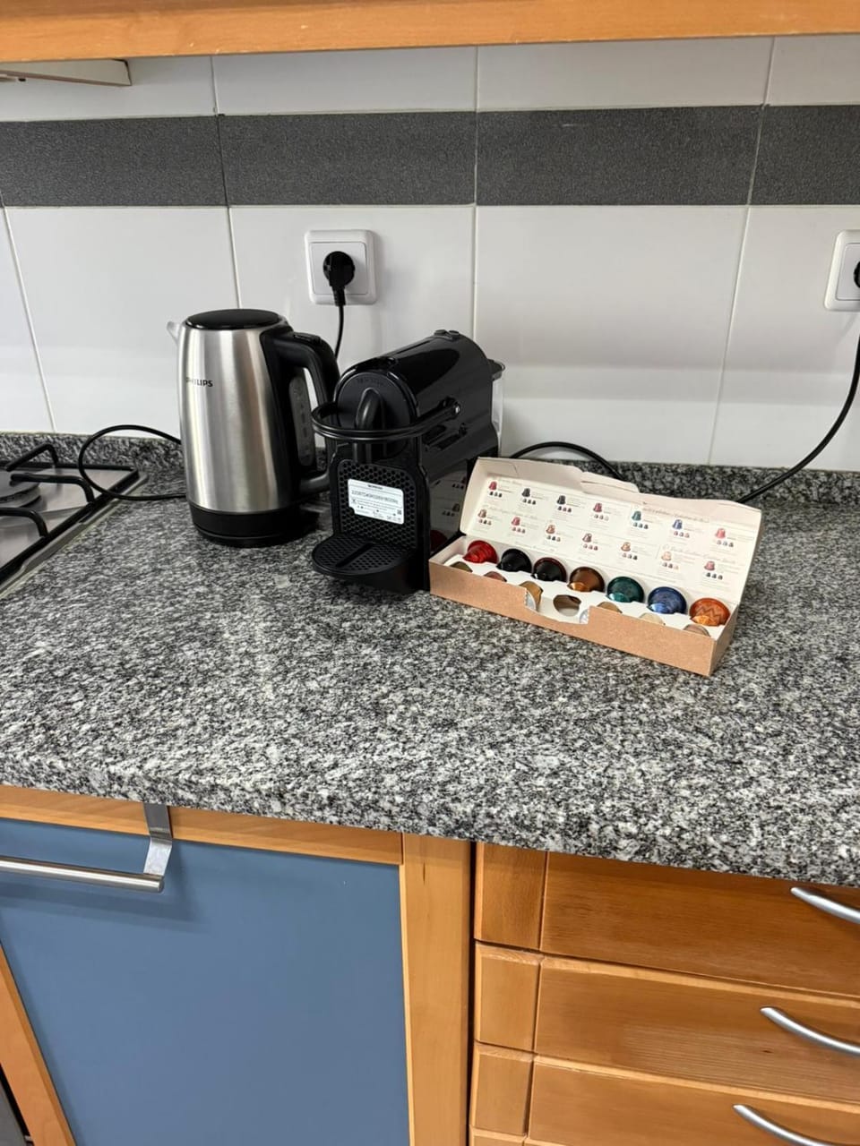 Coffee/tea facilities, Kitchen or kitchenette