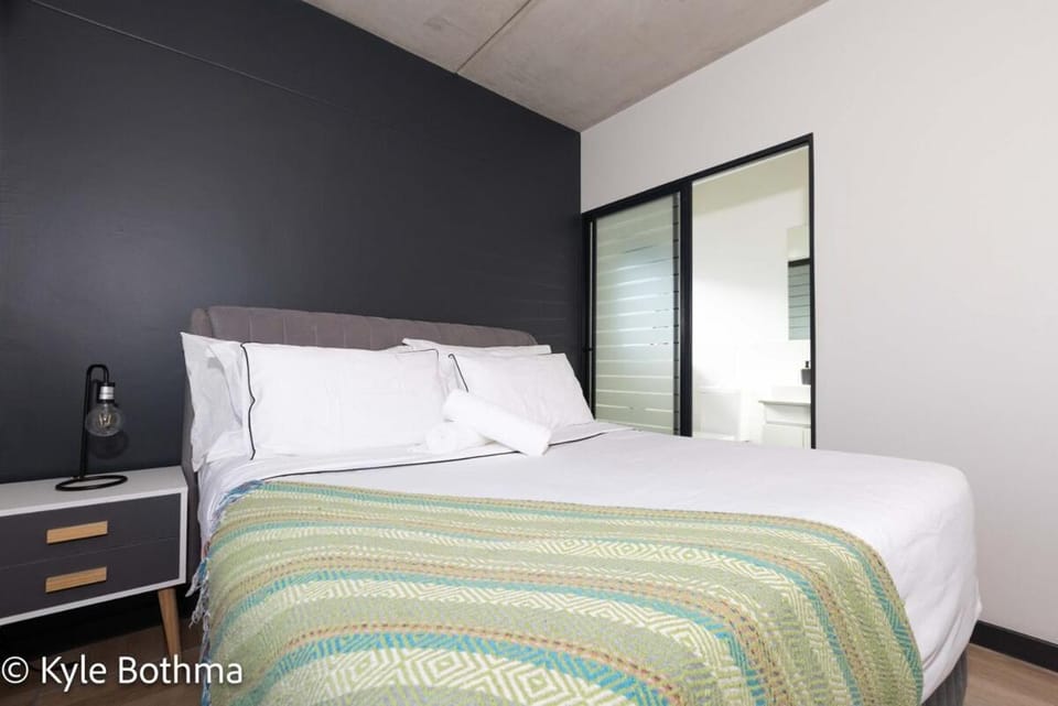 Smart Apartment Luxury Apartment in Sandton