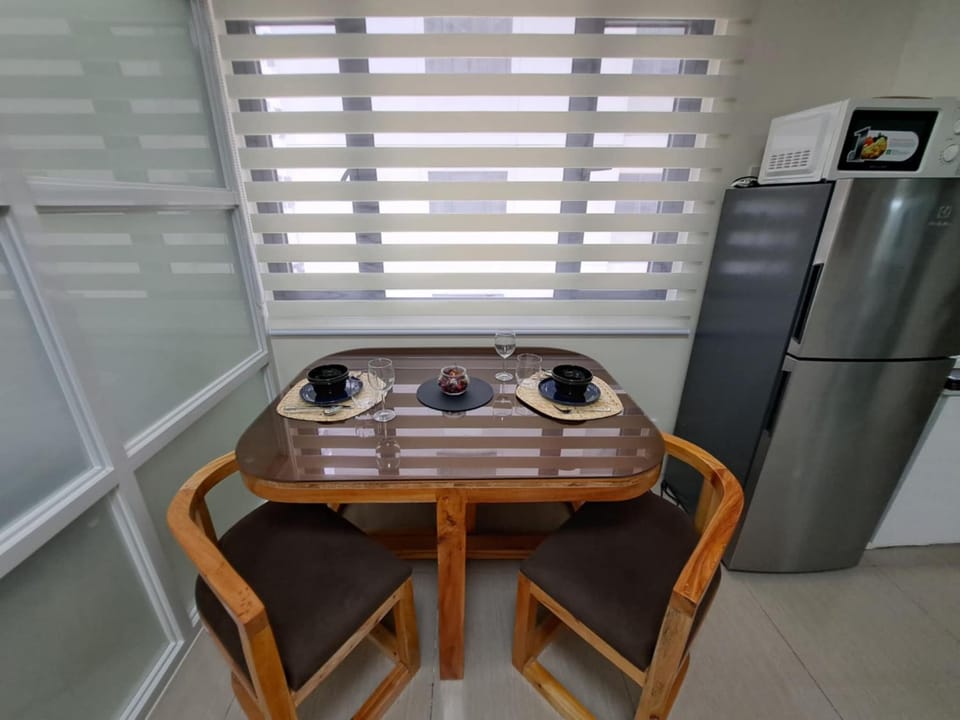 Fully furnished 1 Bedroom - Shore 2 Tower 2 - 4F Apartment hotel in Pasay