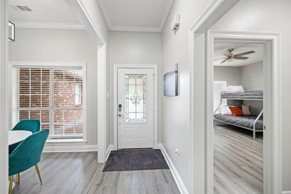 3 Kings, Hot Tub, Pool & Game Room House in Mississippi