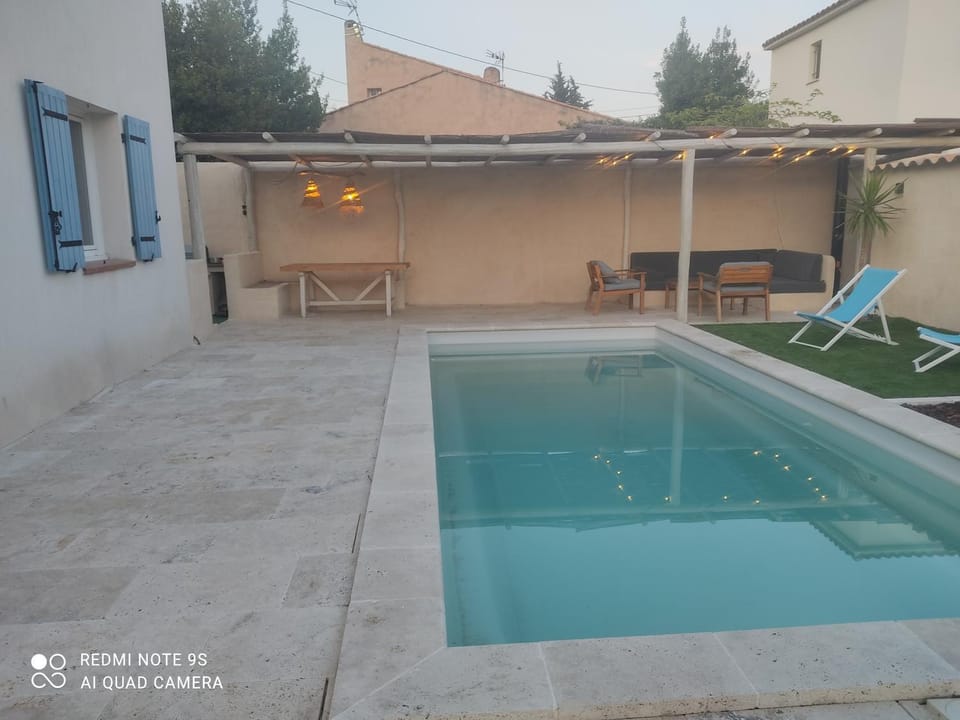 Patio, Day, Pool view, Swimming pool, sunbed